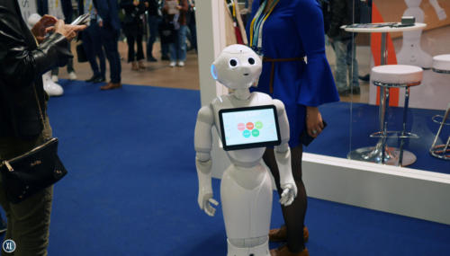 Pepper ou quand les robots accueillent les visiteurs de VivaTech